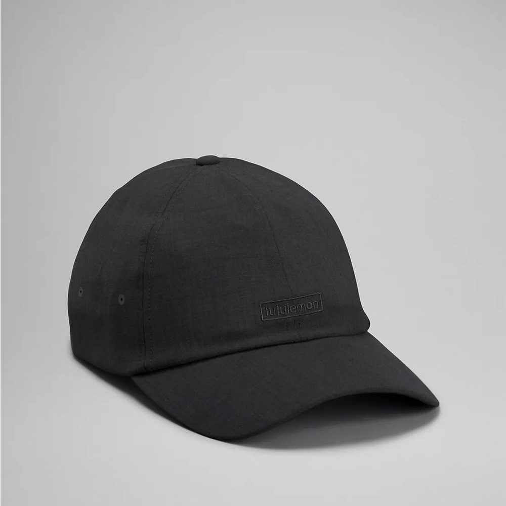 Lululemon Women's Baller Hat 
Soft in black